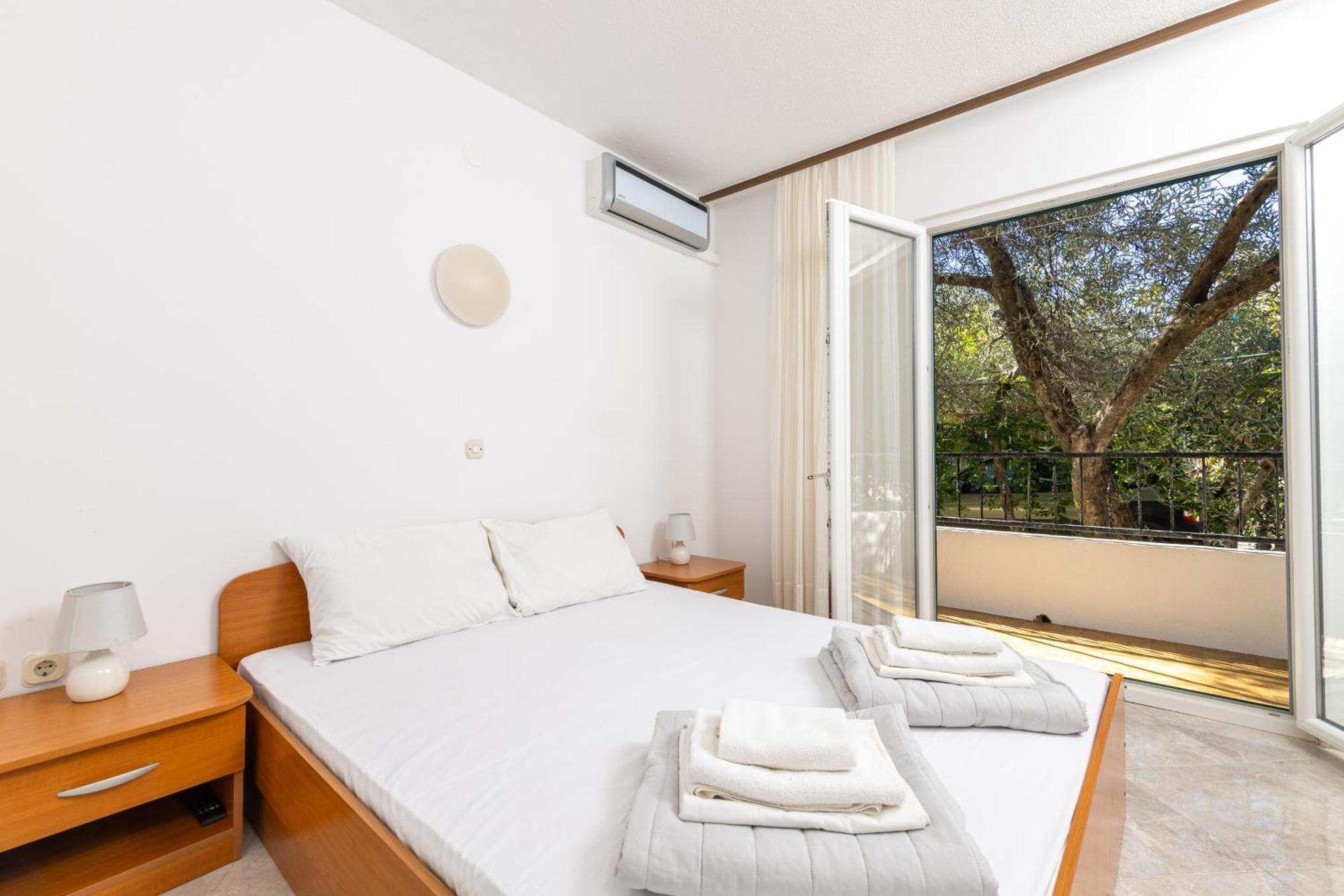 Apartmani Ruzica Zastražišće Buitenkant foto
